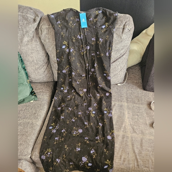 Cupshe Dresses & Skirts - NWT Cupshe Black Dress with Purple Floral Design. Large.